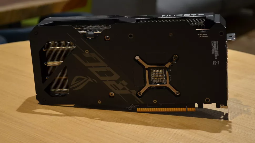 AMD Radeon RX 6650 XT Diseño 